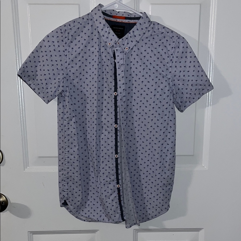 Cactus Gray Patterned Button Down Shirt